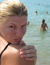 Alina,<br> 49 y.o. from<br> Ukraine