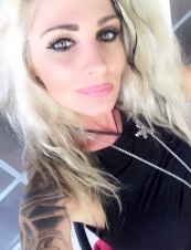 crystal mike,<br> 36 y.o. from<br> USA